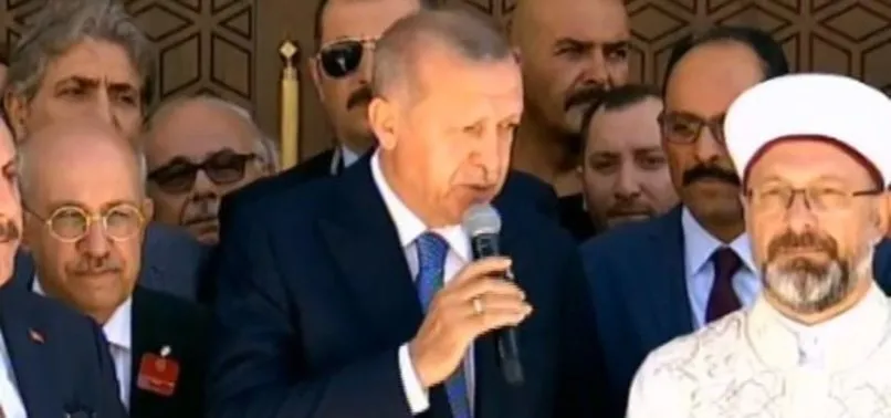 Başkan Erdoğan İstanbul'da cami açılışına katıldı