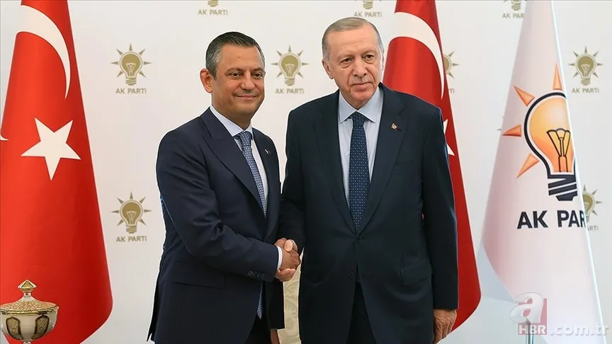 Türk siyasetinde yumuşama dönemi! Başkan Erdoğan'ın CHP'ye iade-i ziyareti ne zaman? Beklenen açıklama AK Parti'den geldi | Gözler o tarihte... 1