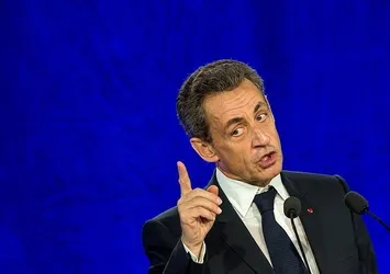 Sarkozy'den küstah Türkiye açıklaması