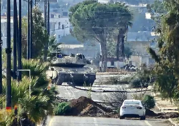 İsrail tankları Suriye topraklarında! İşte işgalin görüntüsü