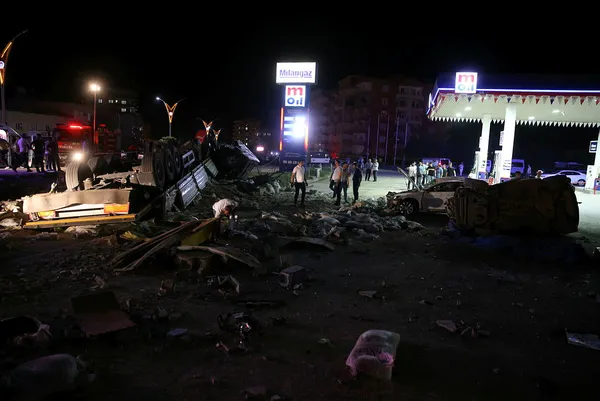 Mardin’deki kazadan yeni görüntüler! Can pazarı böyle yaşandı! Çok sayıda ölü ve yaralı var