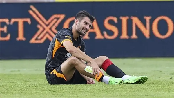 1694027333416.jpg Galatasaray'da Dubois'e Süper Lig'de iki talip birden! Yıldız oyuncu ile yollar ayrılıyor... - 2