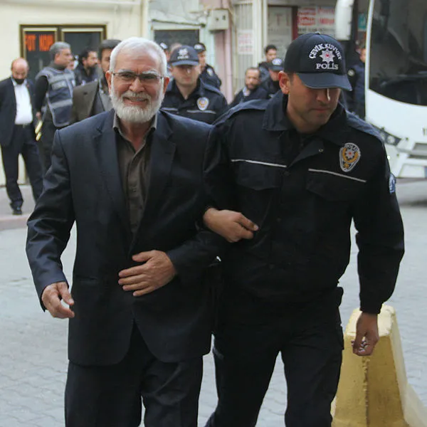 Furkan Vakfı üyesi telefonundaki iğrençliği böyle savundu - 1