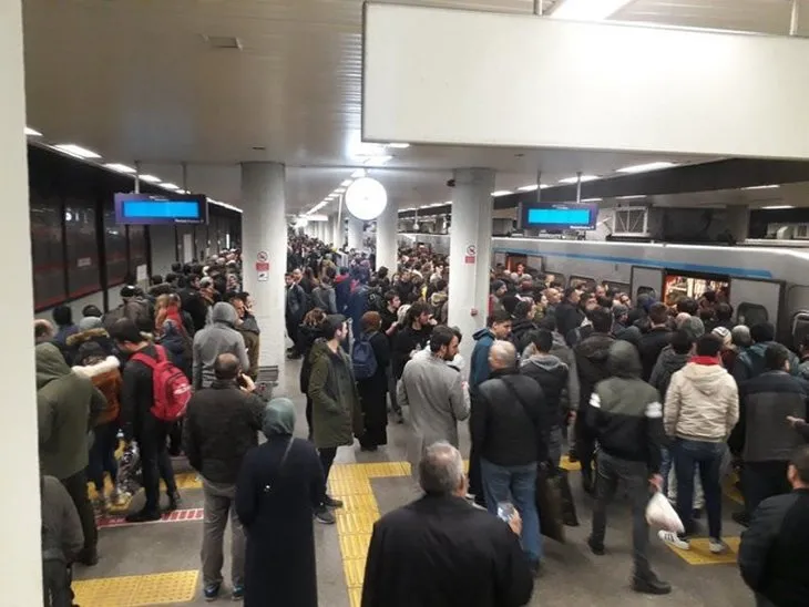 İstanbul’da metro seferlerinde aksama