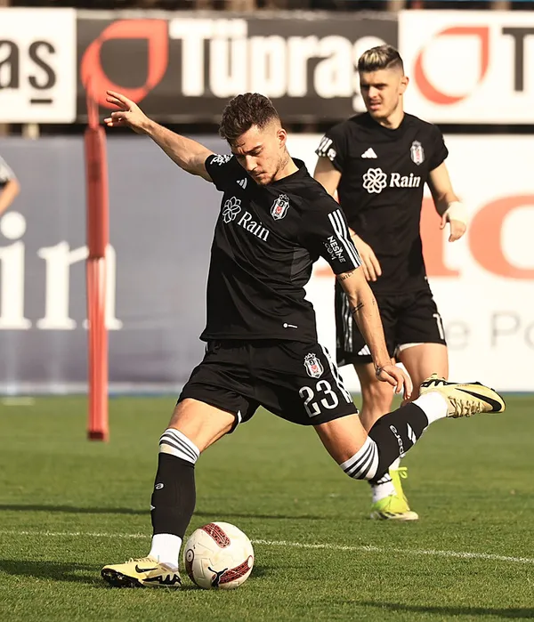 besiktas-basaksehir-macinin-hazirliklarina-devam-etti-1711815053077.jpg Beşiktaş Başakşehir maçının hazırlıklarına devam etti