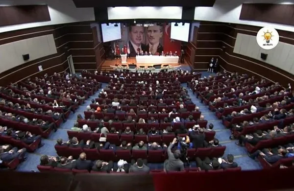 baskan-erdogandan-siyasette-yeni-donem-vurgusu-yumusama-iklimi-turk-siyasetinde-hakim-olmali-1715698777540.jpeg Başkan Erdoğan'dan siyasette yeni dönem vurgusu: Yumuşama iklimi Türk siyasetinde hakim olmalı - 3