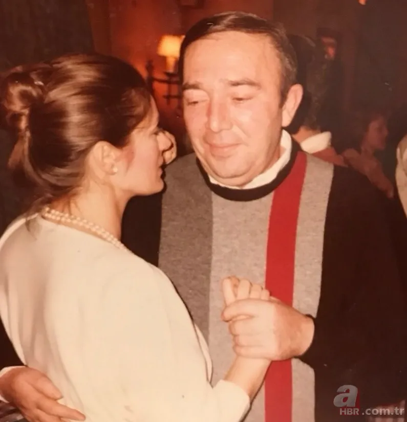 71 yaşına giren Gülşen Bubikoğlu siyahlar içinde paylaştı! 4