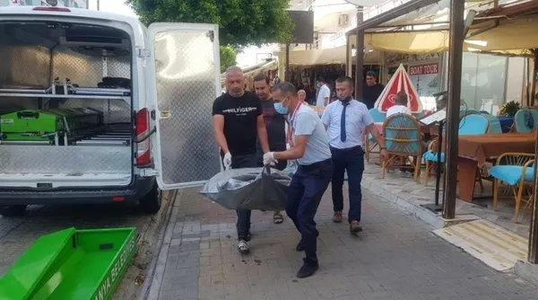 Alanya’da korkunç olay! Klima motoruna asılı ceset bulundu - 1