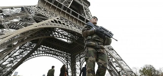 Fransa’da mecburi askerlik geliyor