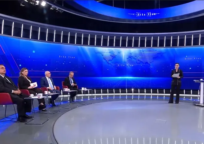 Antalya'da facia CHP'de yat eğlencesi