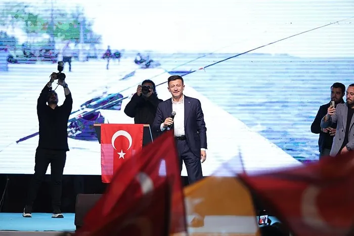 hamza-dag-heyecanimi-tum-izmirle-paylasacagim-1711667159546.jpeg Cumhur İttifakı'nın İzmir Büyükşehir Belediye Başkan Adayı Hamza Dağ'dan net mesaj: Sorunlara anlık değil sürdürülebilir çözümler üreteceğiz