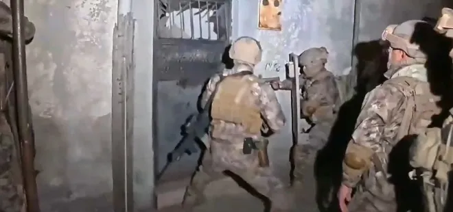 Zehir tacirlerine operasyon! 825 kilogram eroin ele geçirildi