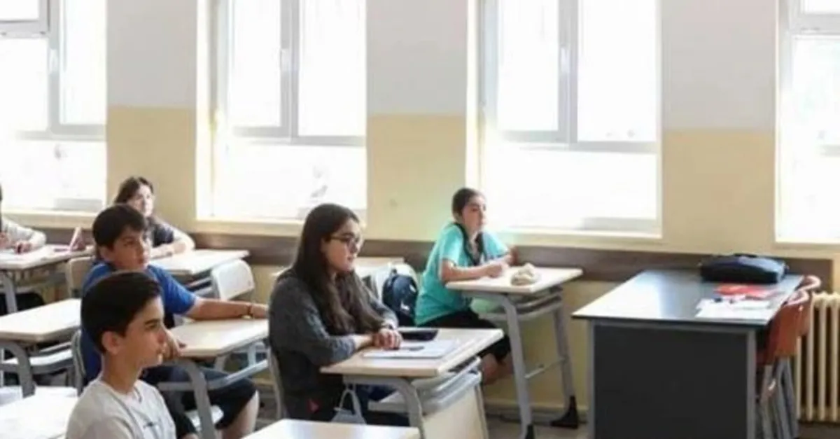 Okulların açılması ertelenecek mi?