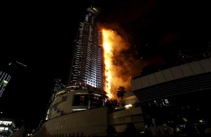 Dubai’de 63 katlı binada yangın