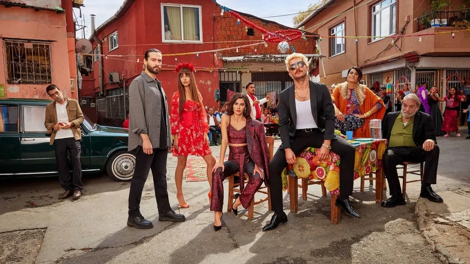 Reytingleri alabora edecek! Üç Kuruş dizinde Çukur esintisi! Yayınlanma tarihi ise...
