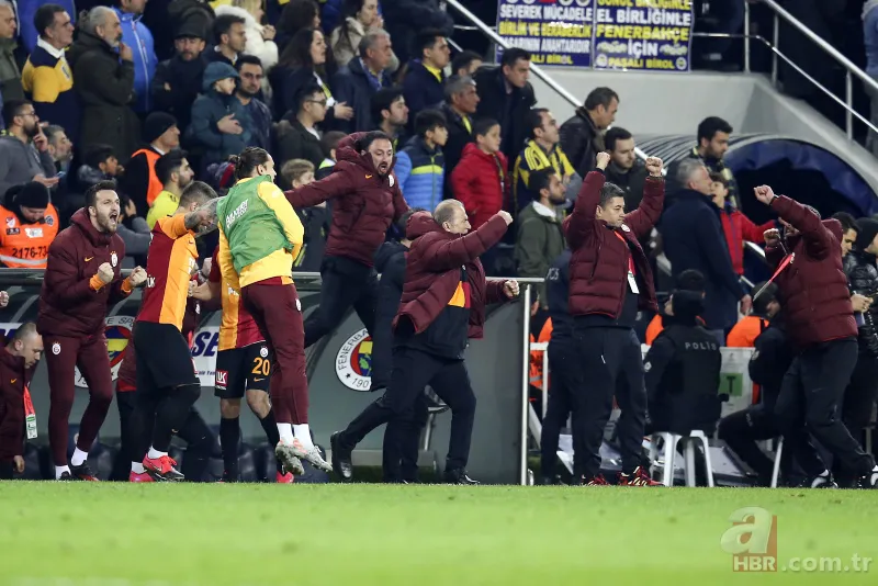 Aslan Kadıköy'de uykusundan uyandı! İşte Terim'in golden sonraki son hali 24