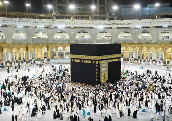 Kabe'de aylar sonra bir ilk! Eski günlere dönüldü