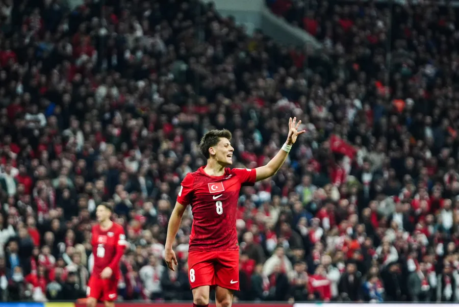 dunya-kupasi-yolunda-dev-galibiyet-turkiye-romanyayi-tek-golle-gecti-1774551666634.jpg FOTOĞRAF (AA)