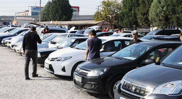 1641408428303.jpg İşte en çok satılan otomobiller! Benzinli mi dizel mi? Otomatik mi manuel mi? Araç pazarına ilişkin yeni rapor yayımlandı - 6