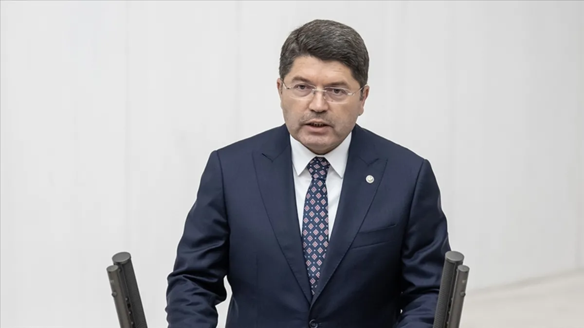 Bahçeli'nin İmralı çıkışına Bakan Tunç'tan açıklama: Takdir yetkisi komisyona aittir