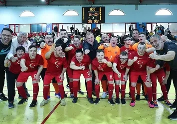 Down Sendromlu Futsal Milli Takımı finale yükseldi