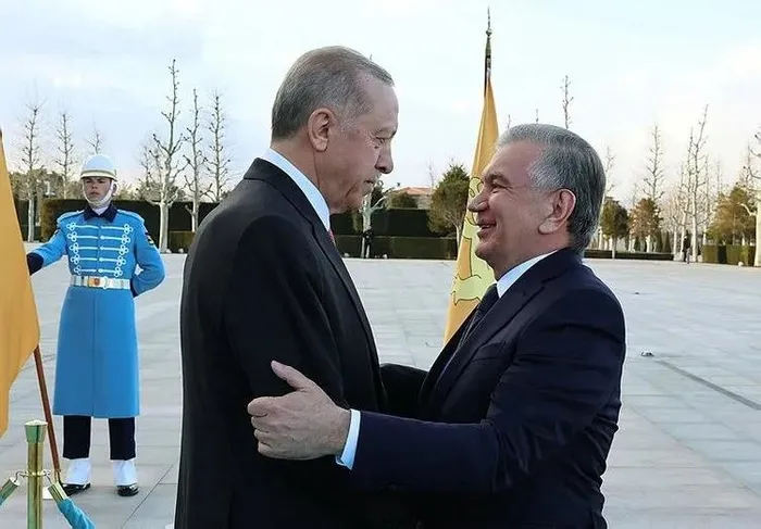 1717648355698.jpeg Başkan Erdoğan, Özbekistan Cumhurbaşkanı Şevket Mirziyoyev'i ağırlayacak! 6 başlık masada | Ziyaret tarihi bir önem arz ediyor - 7