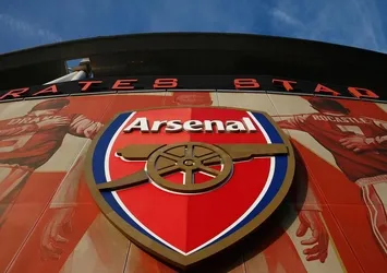 Arsenal gözünü Simon Kjaer'e dikti!