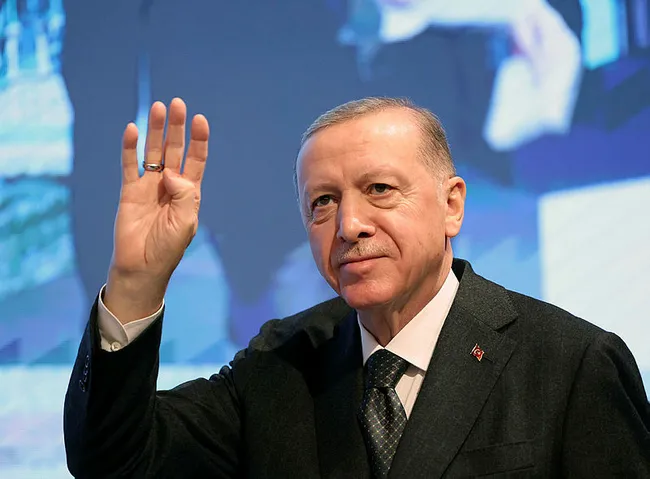 ak-partinin-secim-beyannamesi-vatandaslari-ne-bekliyor-uzmanlar-a-haberde-yorumladi-1706601789532.jpg AK Parti’nin seçim beyannamesi! Vatandaşları ne bekliyor? Uzmanlar A Haber’de yorumladı