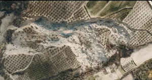 Kırılan fay hatları dehşeti gözler önüne serdi