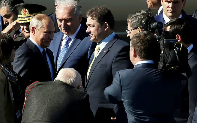 Rusya Devlet Başkanı Putin İstanbul'a geldi