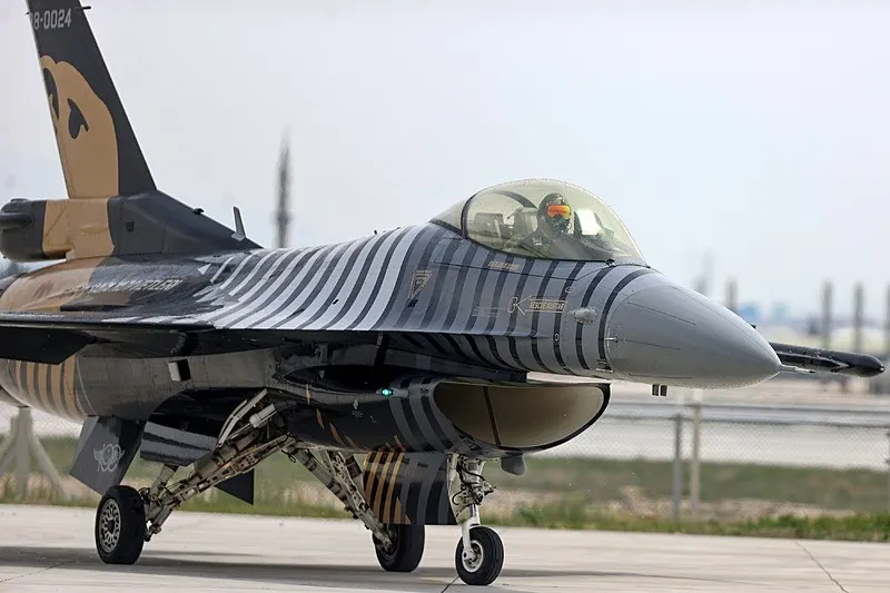 soloturkten-dosta-guven-dusmana-korku-a-haber-goruntuledi-1776169509955.jpeg SOLOTÜRK'ten dosta güven düşmana korku: A Haber görüntüledi - 1