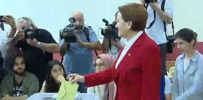 muhalefetin-cumhurbaskani-adayi-kim-olacak-chpde-ince-hesaplar-yapiliyor-1629963591300.jpg Muhalefetin cumhurbaşkanı adayı kim olacak? CHP’de ince hesaplar yapılıyor - 1