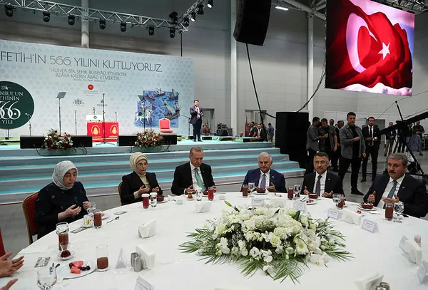 Başkan Erdoğan: İstanbul'u kaybetmenin acısını 566 senedir içlerinden atamayanlar var - 4