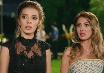 Rengarenk'te bir sürpriz ayrılık daha!