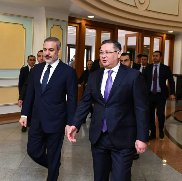 disisleri-bakani-hakan-fidan-kazakistanda-fetoye-karsi-atilacak-adimlari-konustuk-1694425302710.jpg Dışişleri Bakanı Hakan Fidan Kazakistan'da: FETÖ'ye karşı atılacak adımları konuştuk - 2