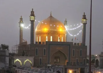 Pakistan’da türbeye saldırı: 50 ölü