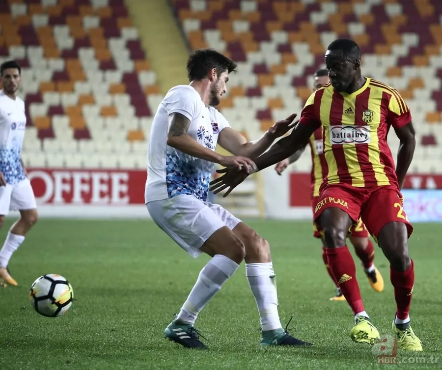 Yeni Malatya - Trabzonspor maçından kareler 19