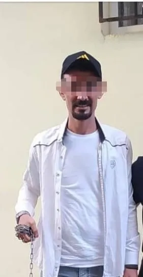 sanliurfada-3-evladina-canice-iskence-eden-cani-babanin-cezasi-belli-oldu-1639574497997.jpg Şanlıurfa’da 3 evladına canice işkence eden cani babanın cezası belli oldu - 3