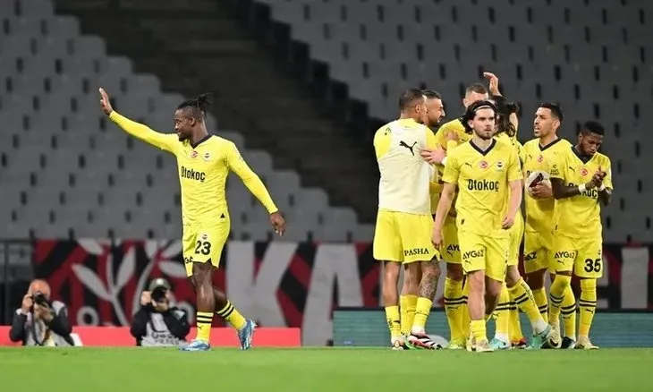 Karagümrük Fenerbahçe maçında olay yaratan penaltı pozisyonu! Spor yorumcularından flaş sözler