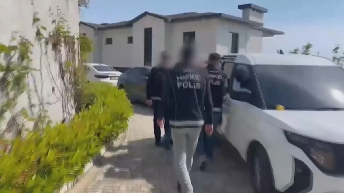 MİT ve Emniyetten dev operasyon! Kırmızı listedeki isim yakalandı
