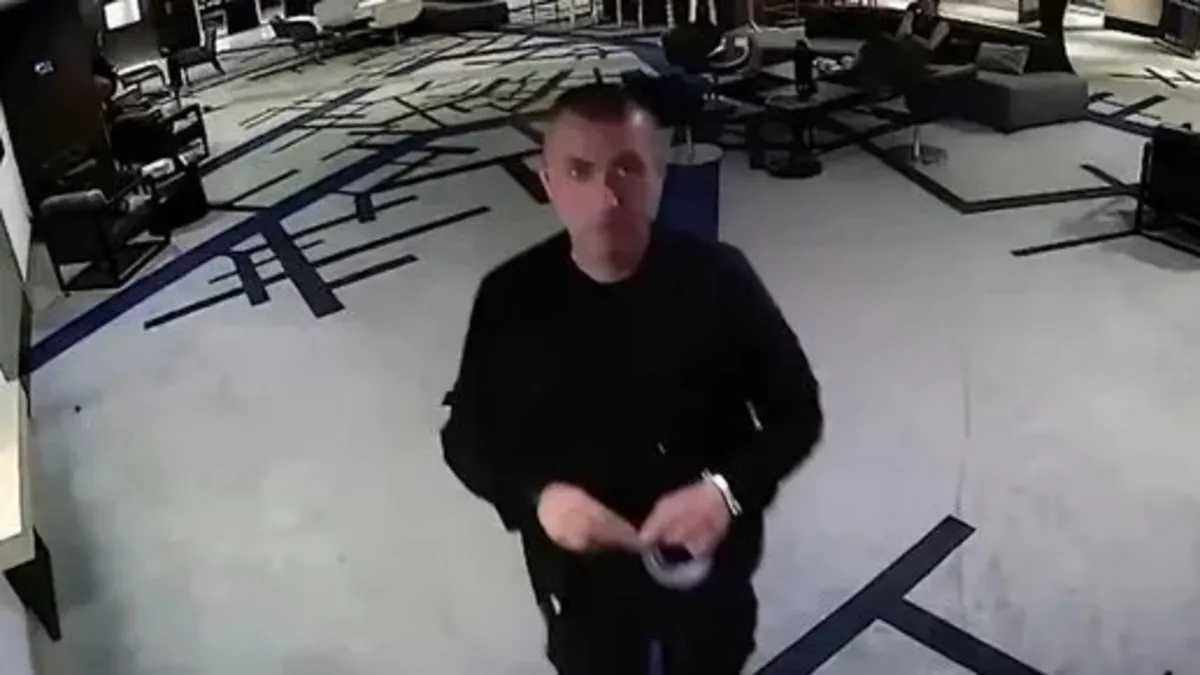 Kamera kapatan koruma yakalandı! İmamoğlu o otelde ne görüştü?