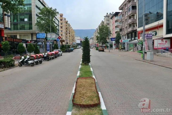 Türkiye'de tam kapanma sessizliği! Sokaklar hayvanlara kaldı