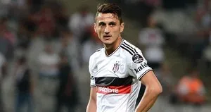 Beşiktaş Mustafa Pektemek’i yolluyor!