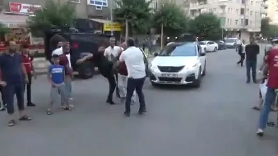 Diyarbakır’da gazetecilere şiddet