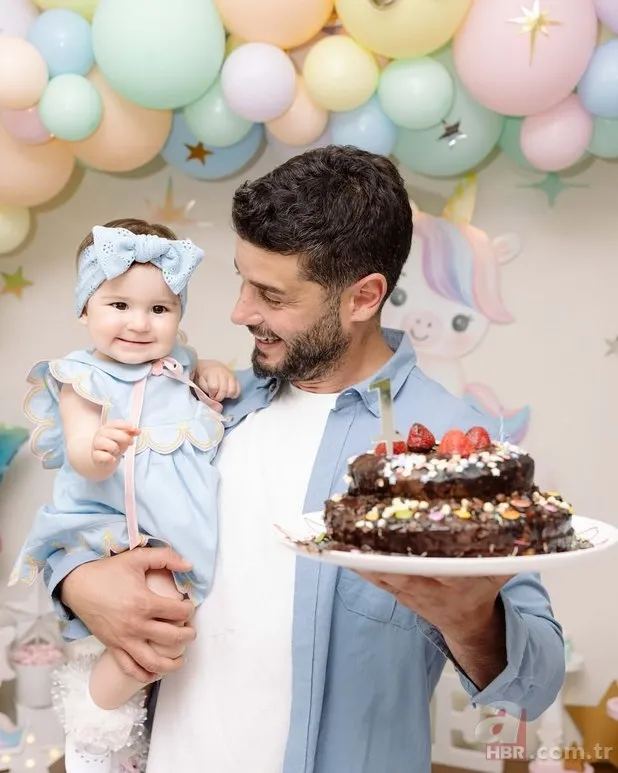 Yıldız Çağrı Atiksoy ile Berk Oktay'ın kızı Mira Milena annesinin kopyasıymış! 6