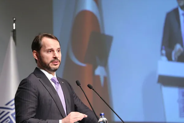 Enerjide ve ekonomide Berat Albayrak itirafı! Aydınlık yazarı Yakınca'dan dikkat çeken yazı: Zaman bizi yanılttı hakkını helal etsin - 4