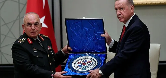 MGK’da Başkomutan ile Komutan arasında duygu dolu anlar! Avsever Paşa’dan Başkan Erdoğan’a teşekkür