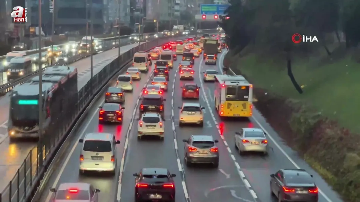 İstanbul'da sabah trafiği