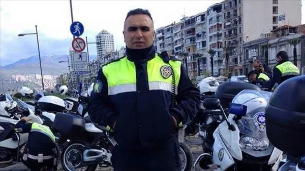 son-dakika-baskan-erdogandan-sehit-kahraman-polis-fethi-sekin-paylasimi-1609871564319.jpg Son dakika: Başkan Erdoğan'dan şehit kahraman polis Fethi Sekin paylaşımı! - 5