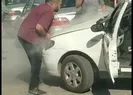 Seyir halindeki araç alev alev yandı